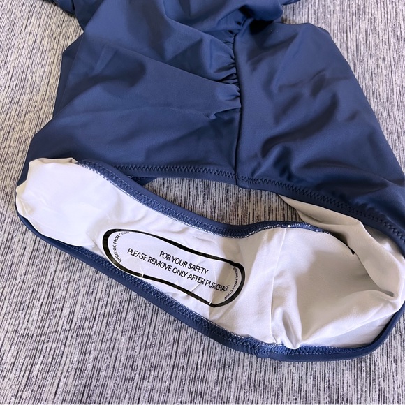 *NEW CHARMO Tummy Control One Piece Swimsuit Small - Picture 10 of 13